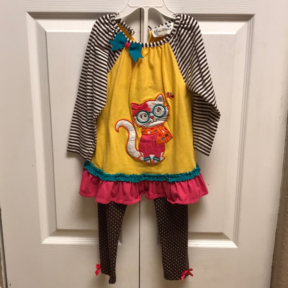 Girls outfit